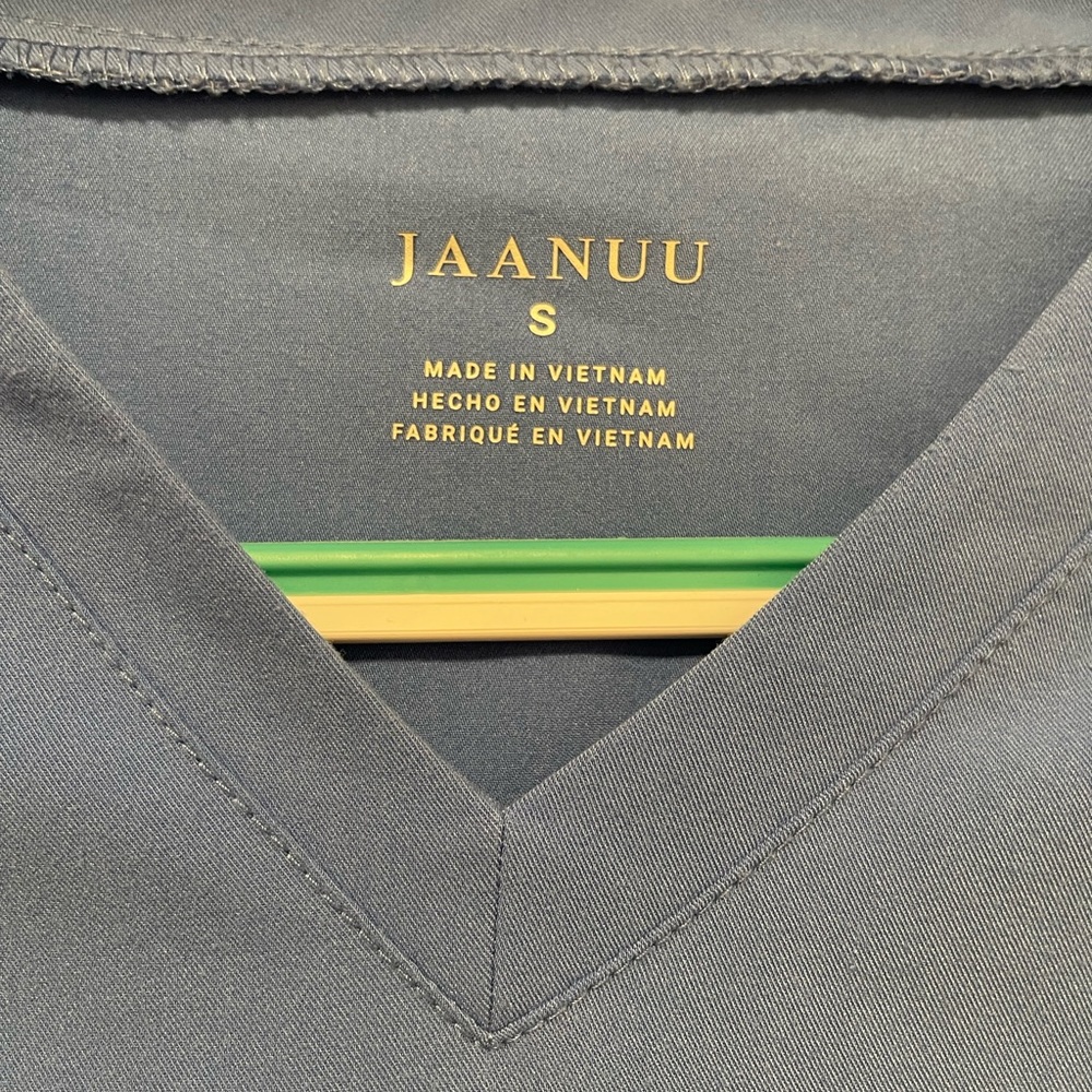 Jaanuu One Pocket Ceil Blue Scrub Top Medical Nursing Healthcare - size S - Picture 6 of 7